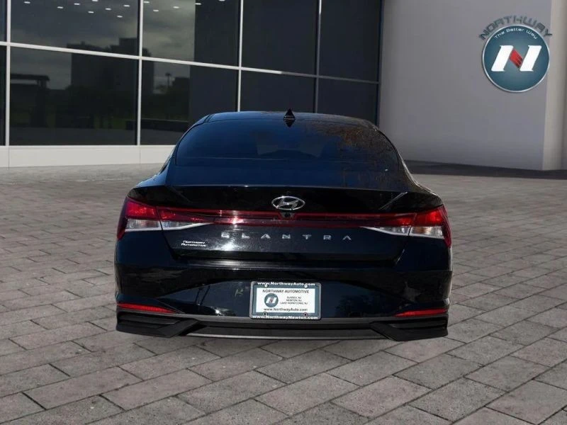 2021 Hyundai Elantra - Image 6 of 12