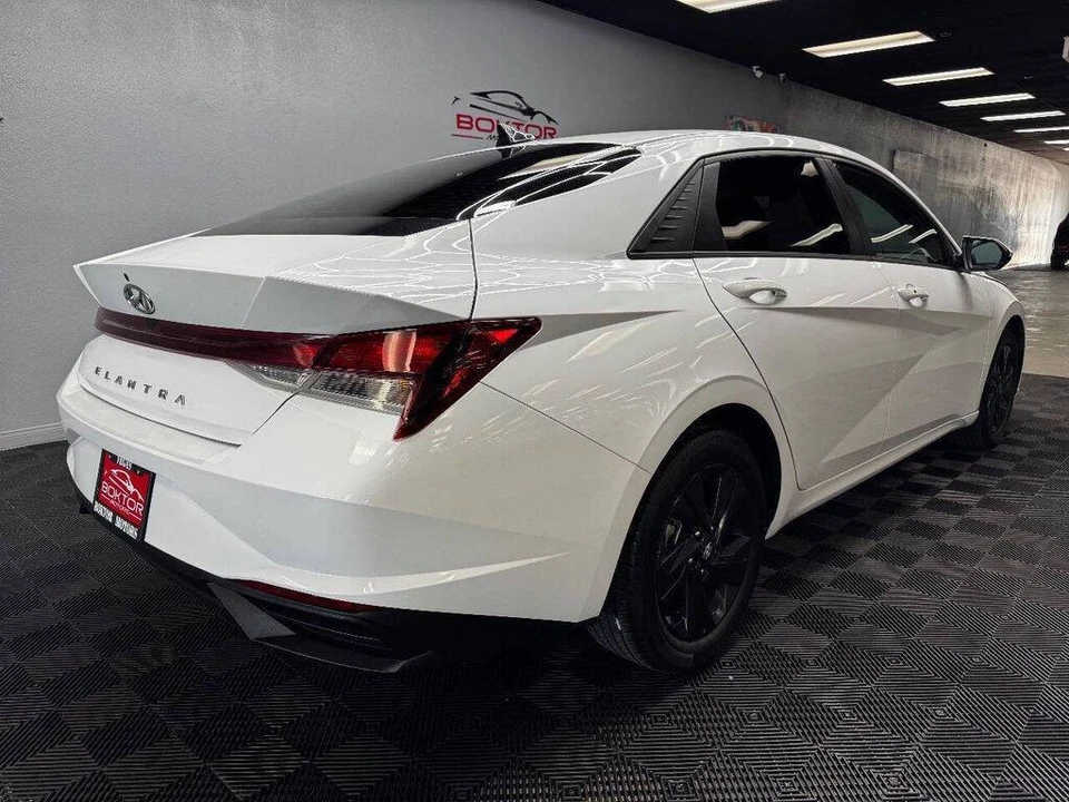 2021 Hyundai Elantra - Image 14 of 31