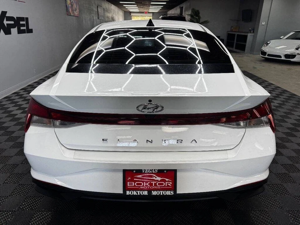 2021 Hyundai Elantra - Image 13 of 31