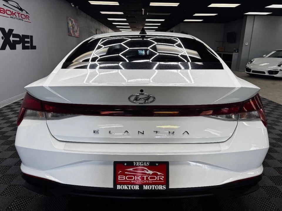 2021 Hyundai Elantra - Image 12 of 31