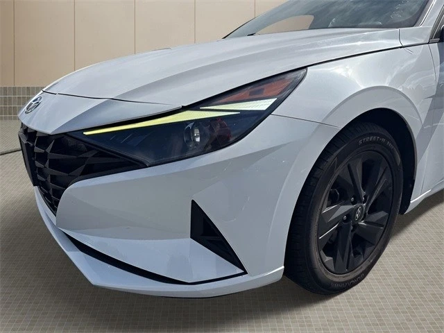 2021 Hyundai Elantra - Image 9 of 12