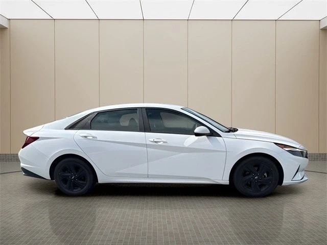 2021 Hyundai Elantra - Image 4 of 12