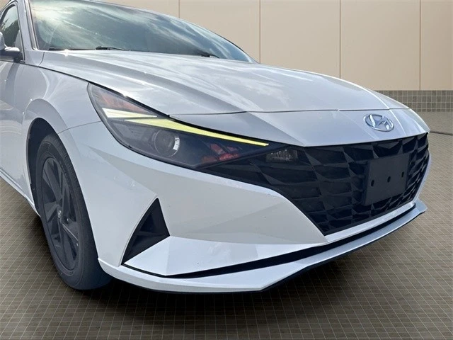 2021 Hyundai Elantra - Image 10 of 12