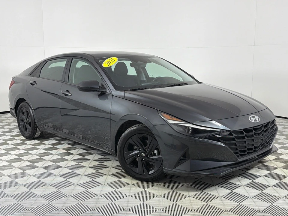2021 Hyundai Elantra - Image 2 of 12