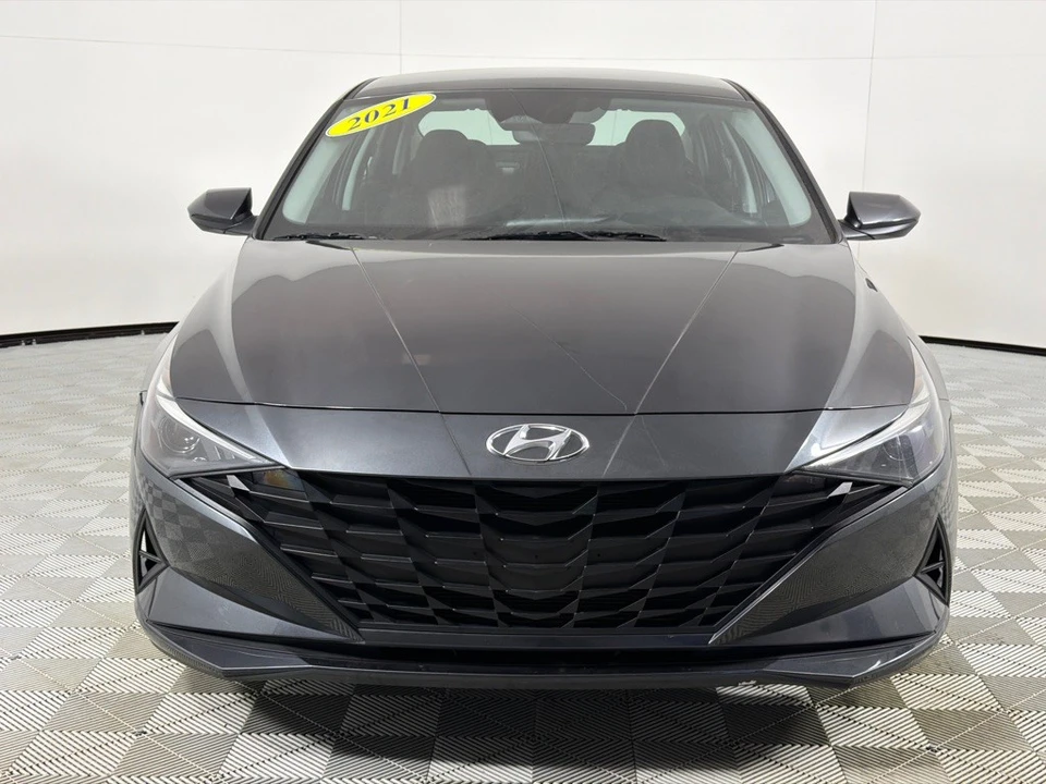 2021 Hyundai Elantra - Image 11 of 12