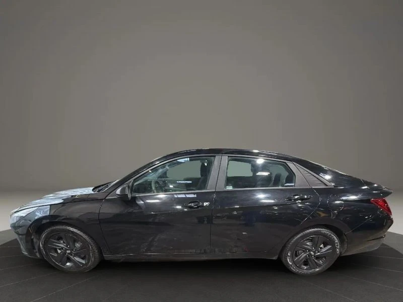2021 Hyundai Elantra - Image 8 of 12