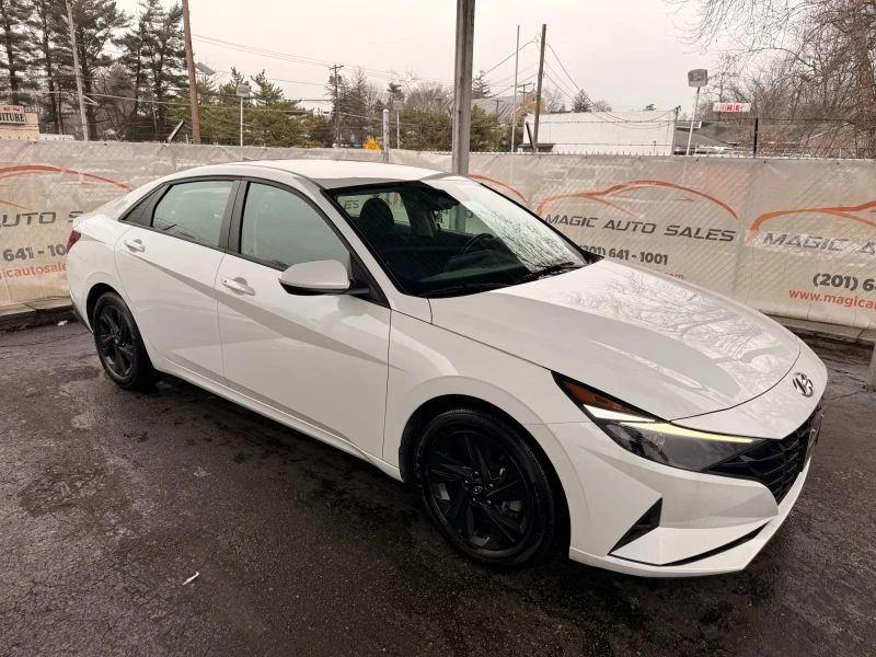 2021 Hyundai Elantra - Image 7 of 12