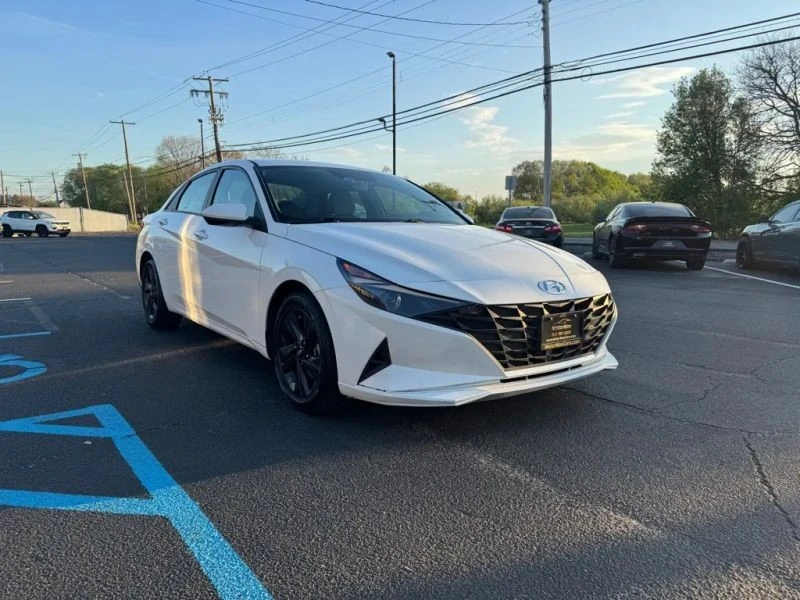2021 Hyundai Elantra - Image 4 of 11