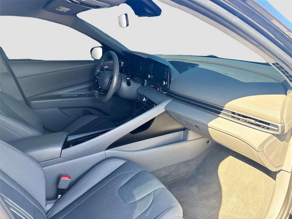 2021 Hyundai Elantra - Image 9 of 15