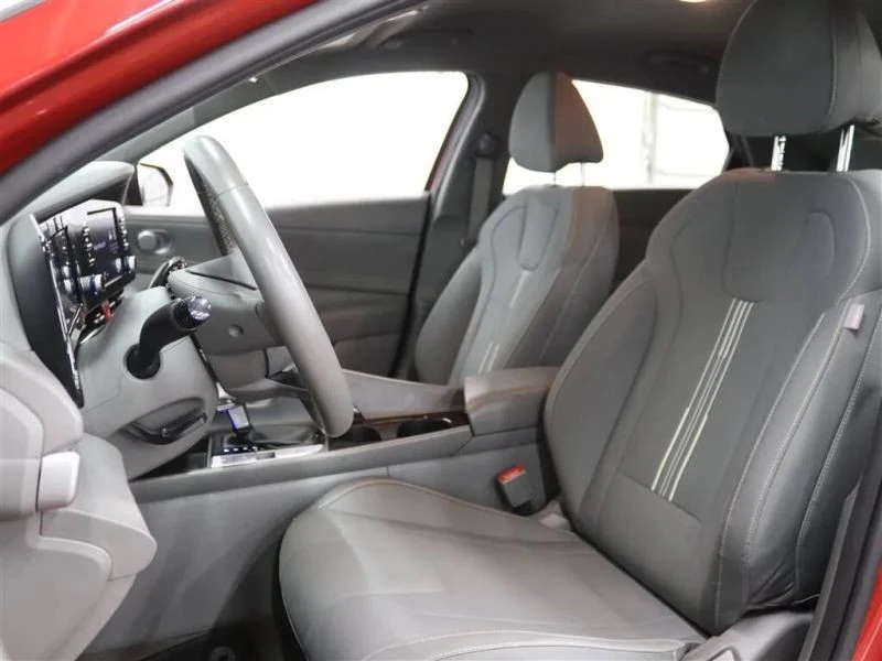 2021 Hyundai Elantra - Image 7 of 12
