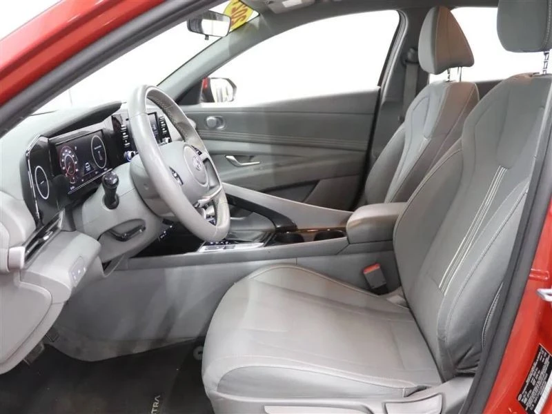 2021 Hyundai Elantra - Image 8 of 12