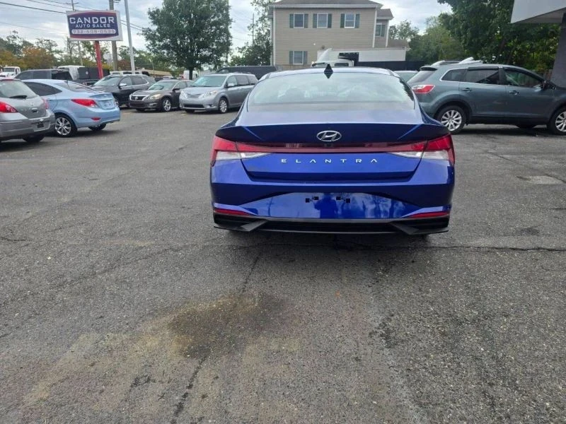2021 Hyundai Elantra - Image 4 of 7