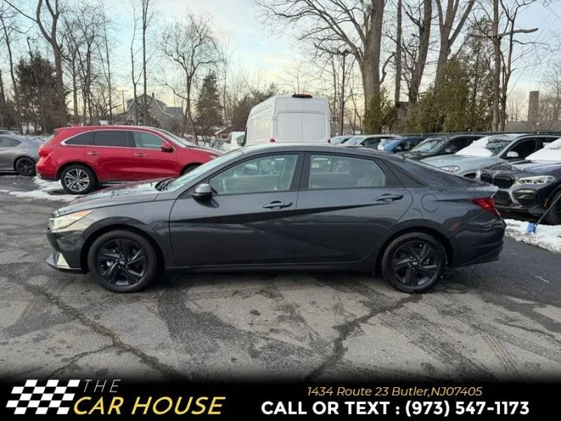 2021 Hyundai Elantra - Image 11 of 12