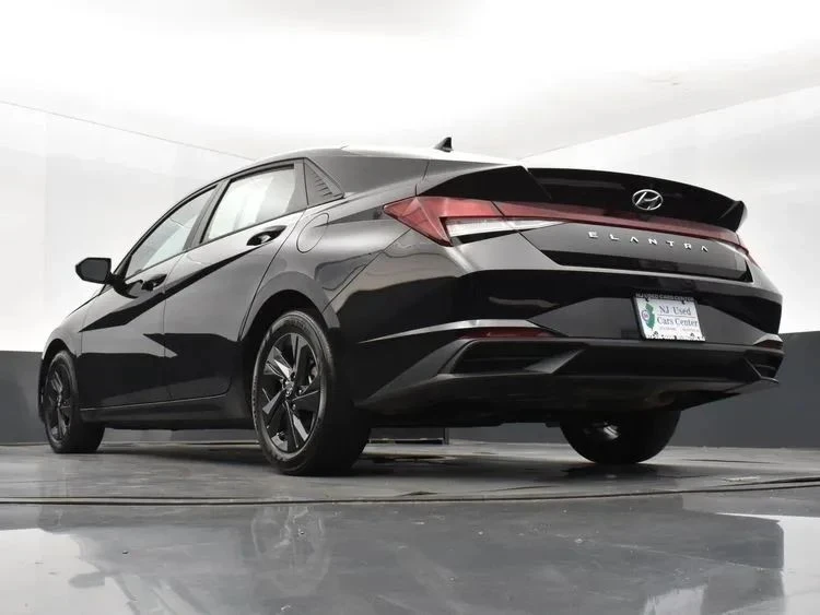 2021 Hyundai Elantra - Image 12 of 12