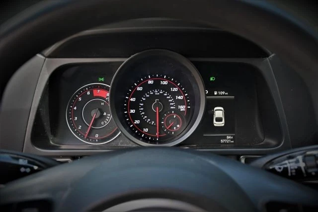 2021 Hyundai Elantra - Image 10 of 20