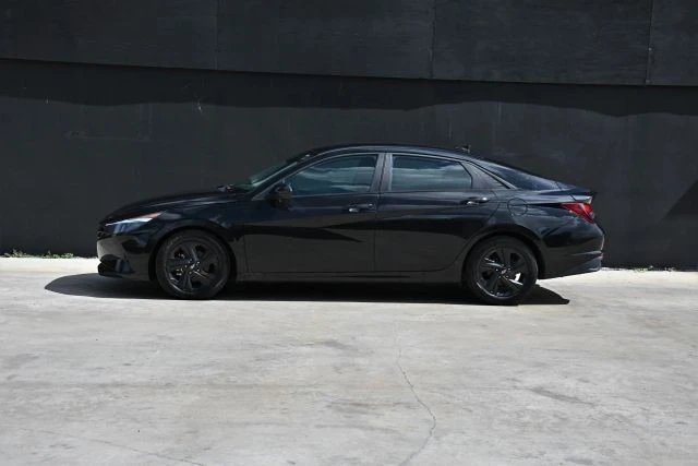 2021 Hyundai Elantra - Image 7 of 20
