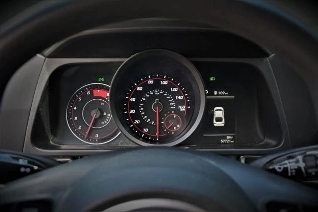 2021 Hyundai Elantra - Image 10 of 20