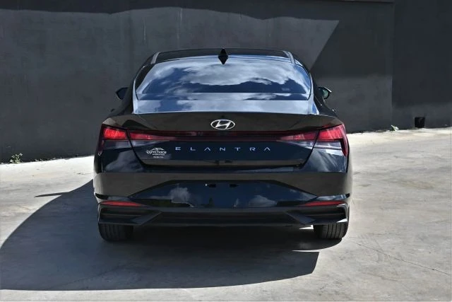 2021 Hyundai Elantra - Image 5 of 20