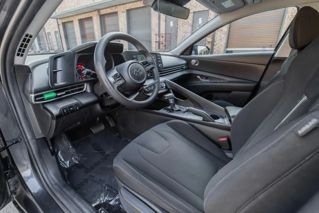 2021 Hyundai Elantra - Image 15 of 21