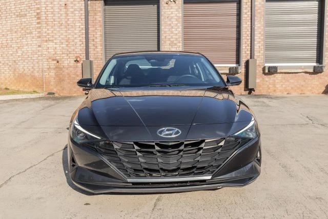 2021 Hyundai Elantra - Image 8 of 21