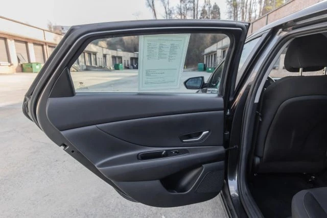 2021 Hyundai Elantra - Image 21 of 21