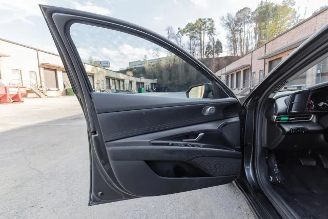 2021 Hyundai Elantra - Image 14 of 21