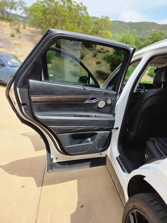 2021 Hyundai Genesis - Image 7 of 12