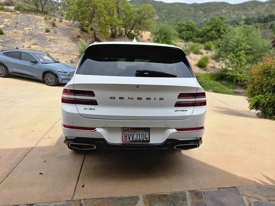 2021 Hyundai Genesis - Image 3 of 12