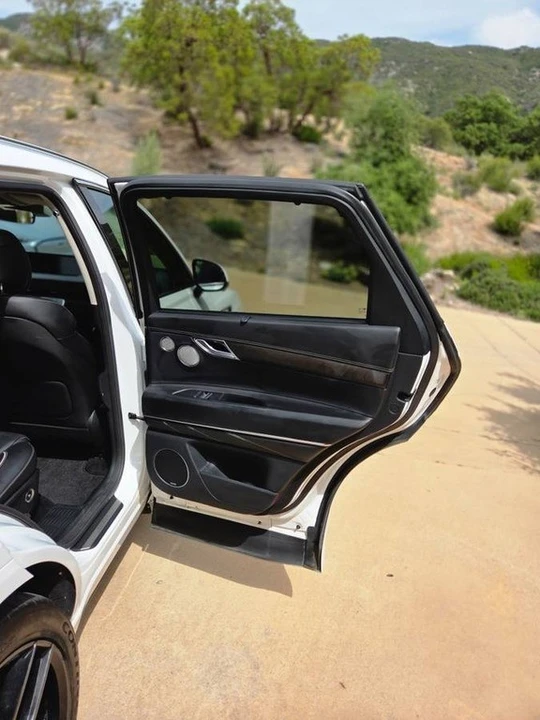 2021 Hyundai Genesis - Image 9 of 12