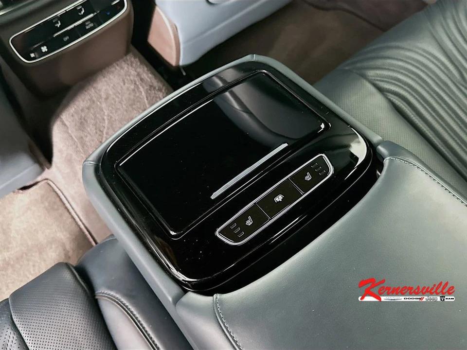 2021 Hyundai Genesis - Image 22 of 24