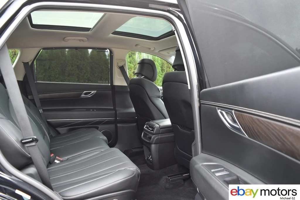2021 Hyundai - Image 18 of 24