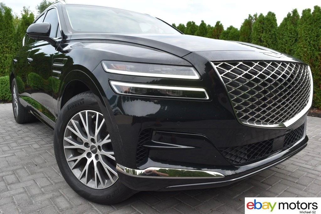2021 Hyundai - Image 2 of 24