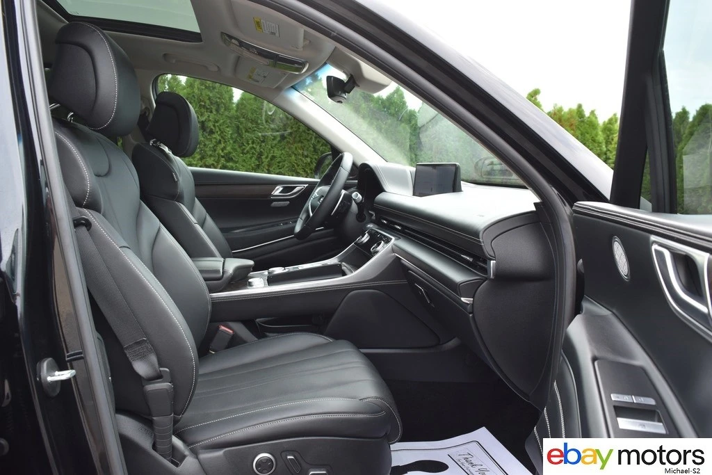 2021 Hyundai - Image 17 of 24