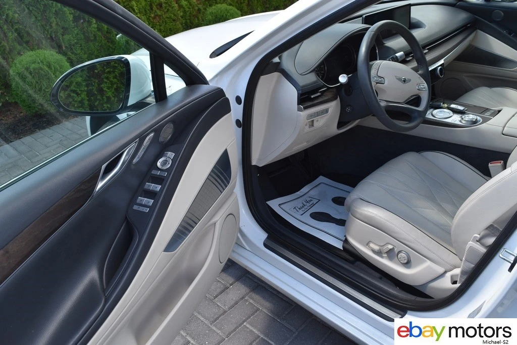 2021 Hyundai Genesis - Image 11 of 23