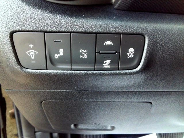 2021 Hyundai Kona - Image 15 of 21