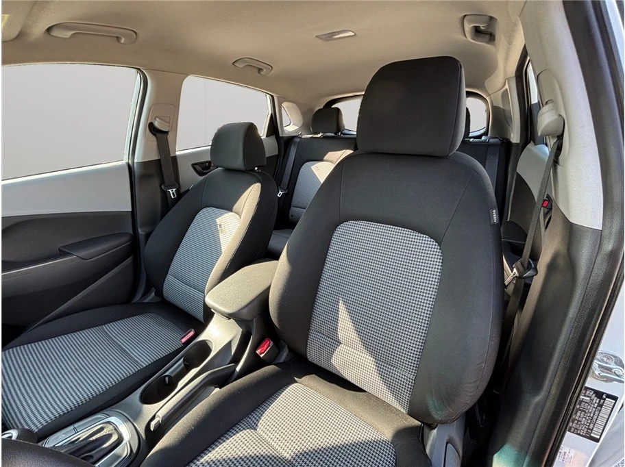 2021 Hyundai Kona - Image 15 of 21