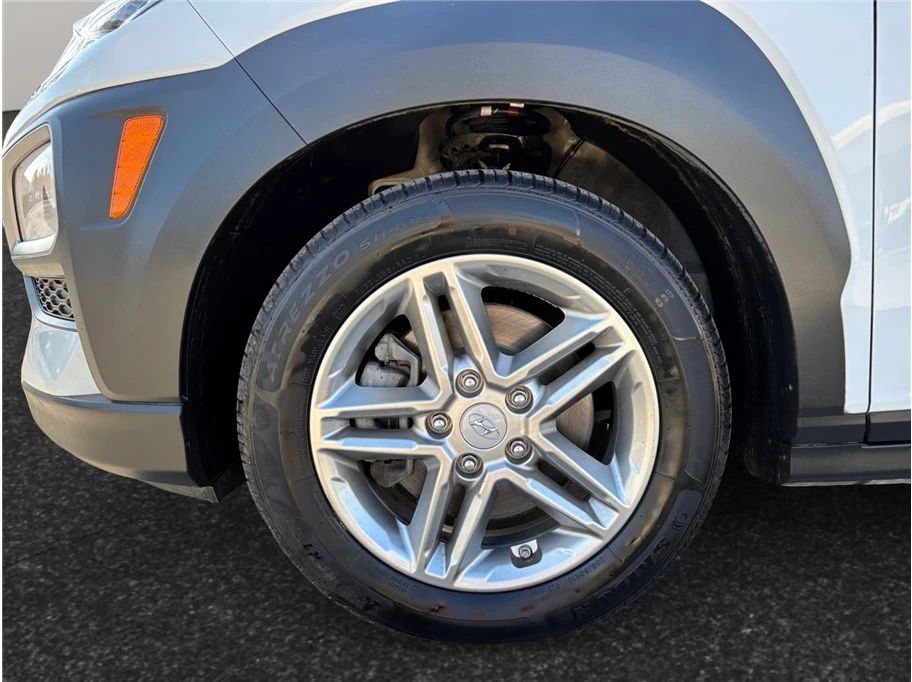 2021 Hyundai Kona - Image 13 of 21