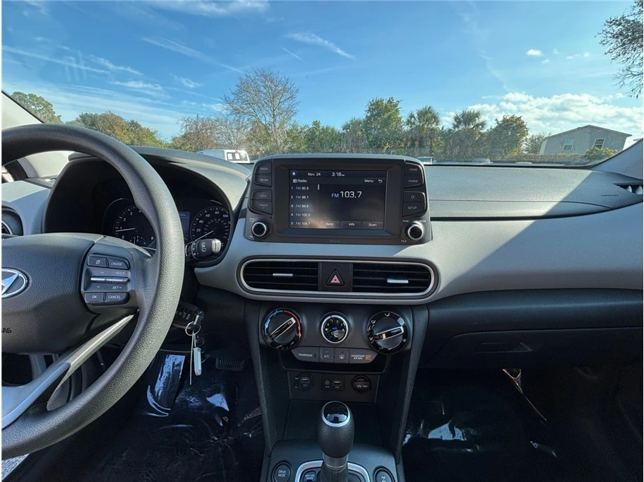 2021 Hyundai Kona - Image 11 of 12