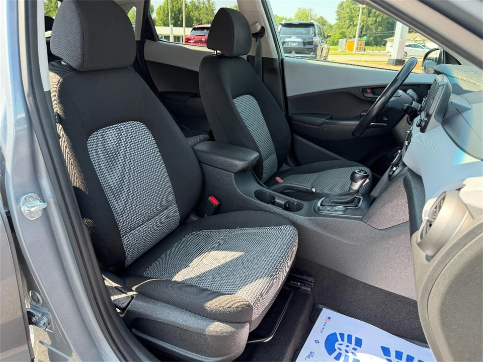 2021 Hyundai Kona - Image 15 of 31