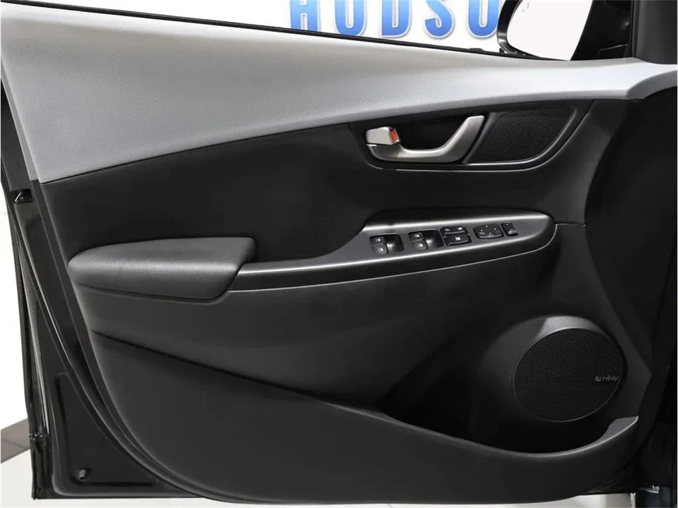 2021 Hyundai Kona - Image 10 of 31