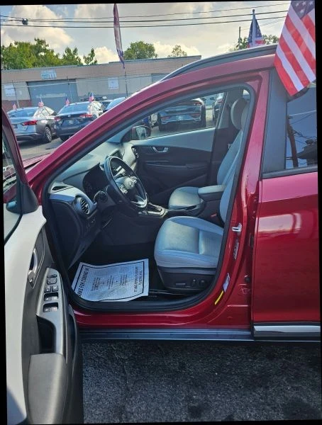 2021 Hyundai Kona - Image 8 of 12
