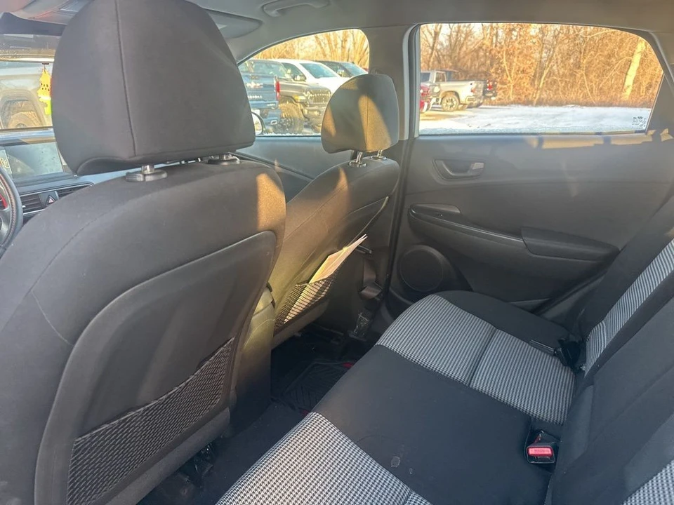 2021 Hyundai Kona - Image 11 of 12