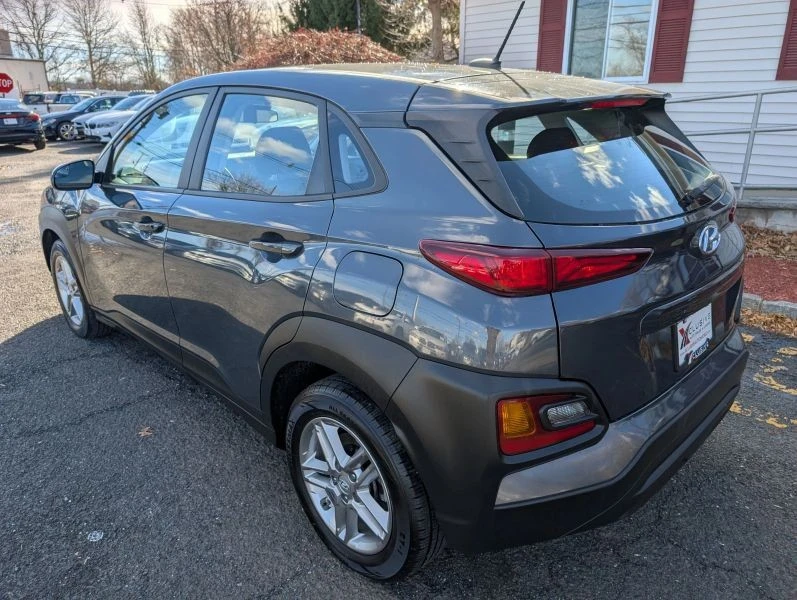 2021 Hyundai Kona - Image 2 of 12