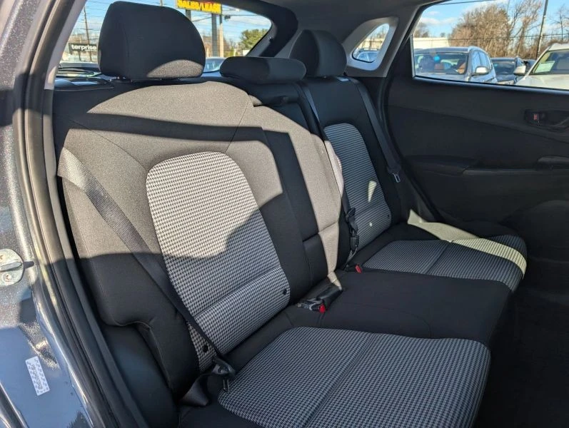 2021 Hyundai Kona - Image 11 of 12
