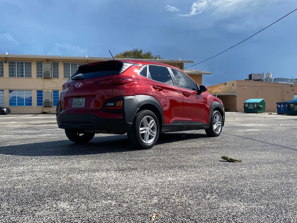 2021 Hyundai Kona - Image 2 of 12