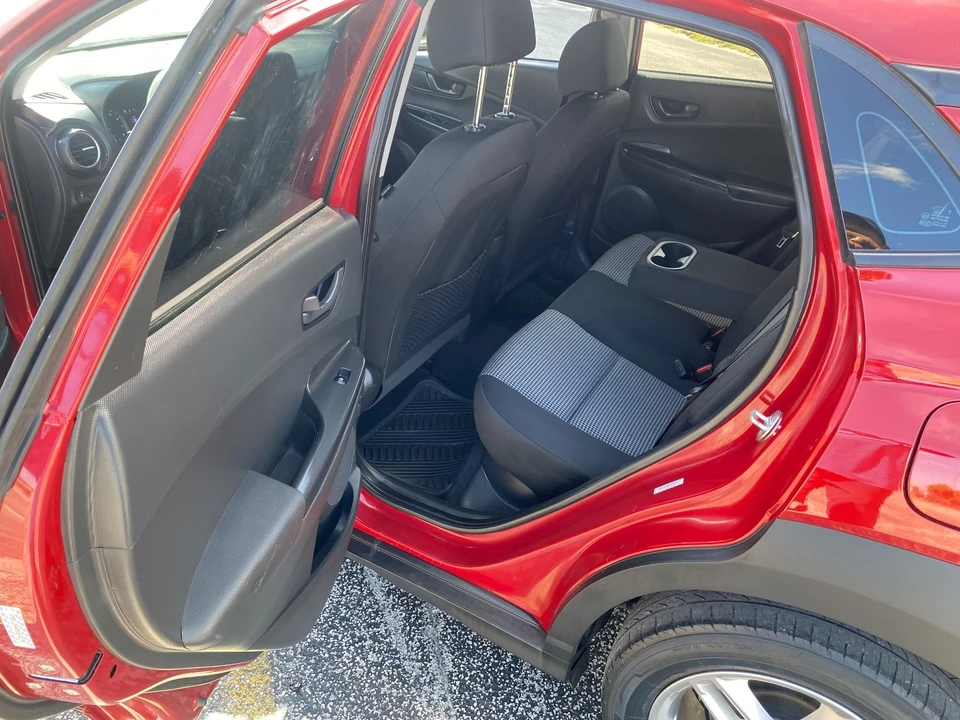 2021 Hyundai Kona - Image 11 of 12