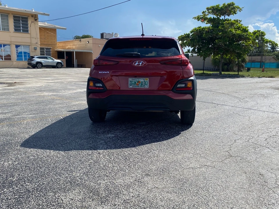 2021 Hyundai Kona - Image 3 of 12