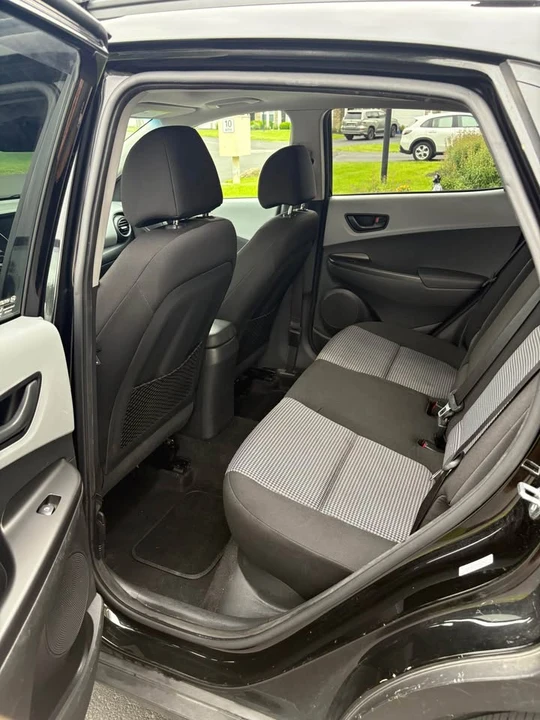 2021 Hyundai Kona - Image 9 of 16
