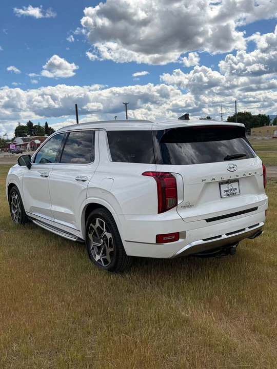 2021 Hyundai Palisade - Image 2 of 17