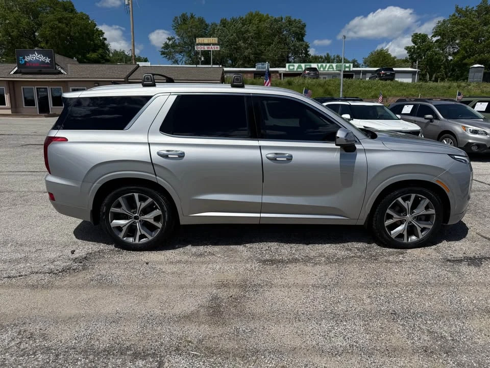 2021 Hyundai Palisade - Image 2 of 20